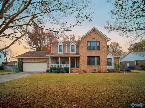 782 SE Cornelia Dr, Huntsville, AL 35802