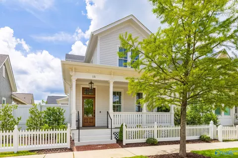 15 NW Angell St, Huntsville, AL 35806