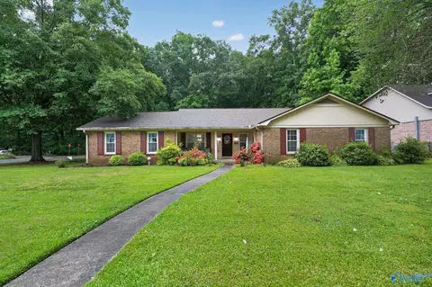 2101 Galahad Dr, Decatur, AL 35603