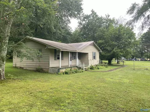 15193 Highway 72, Scottsboro, AL 35768