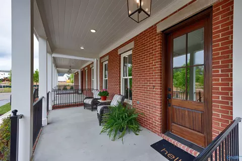 19 Eddy St, Huntsville, AL 35806