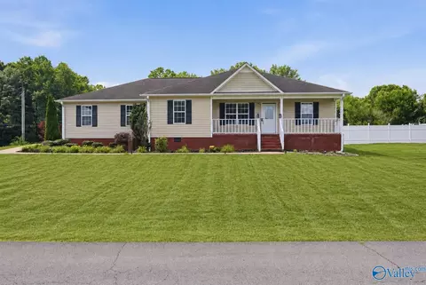 40 Temple Xing, Arab, AL 35016