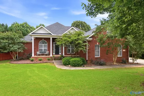 111 Gentle River Rd, Harvest, AL 35749