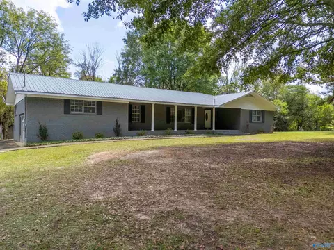 945 Thrasher Rd, Altoona, AL 35952