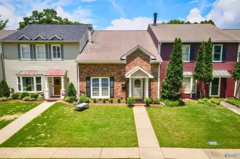 1562 River Bend Pl, Decatur, AL 35601