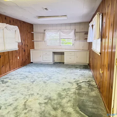Bedroom - 207 Iris Dr, Centre, AL 35960 photo 3 of 4