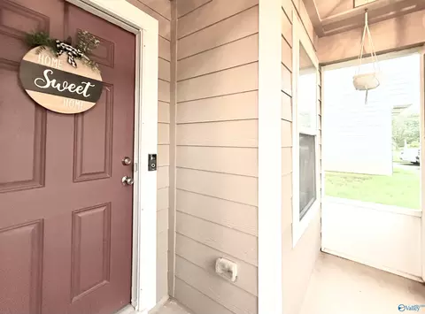 3070 Castlecreek Dr, Madison, AL 35756