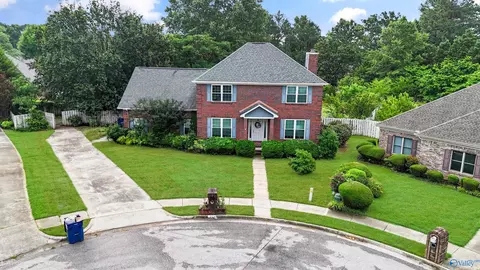 100 Silver Tail Ln, Huntsville, AL 35824