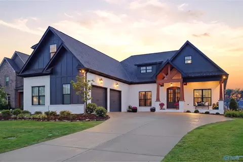23025 Cog Hill Dr, Athens, AL 35613