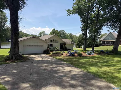 Exterior - 265 County Road 574, Centre, AL 35960 photo 3 of 14