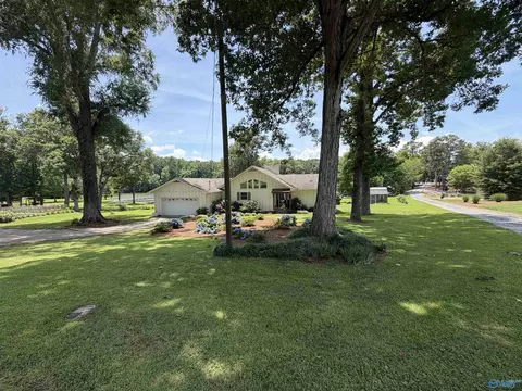 Exterior - 265 County Road 574, Centre, AL 35960 photo 4 of 14