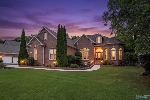 104 Glen Ives Way, Madison, AL 35758