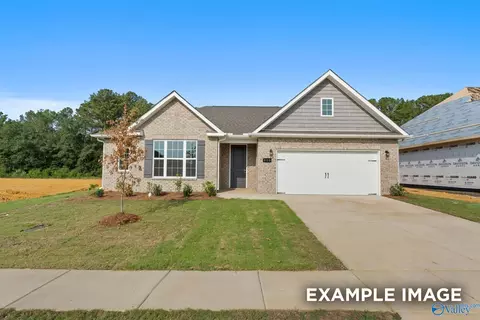 3014 Wayward Dr, Decatur, AL 35603
