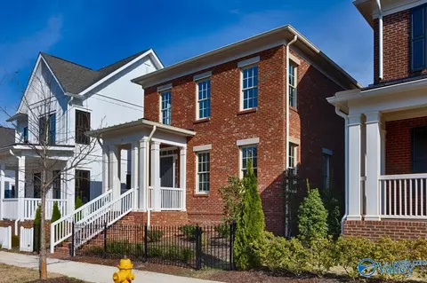 14 Weybosset St, Huntsville, AL 35806