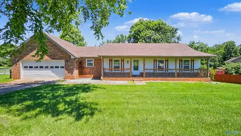 115 Jane Dr, Hazel Green, AL 35750