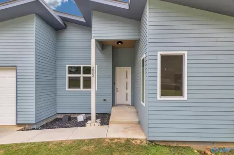 205 Stella Dr, Madison, AL 35758