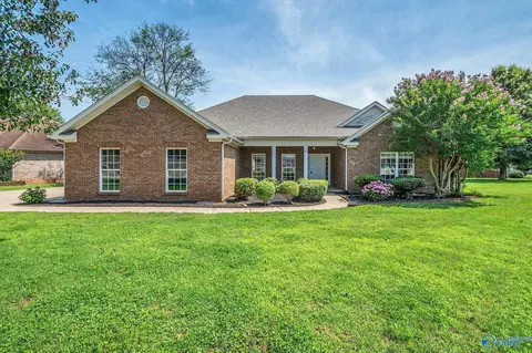 100 Tudor Pl, Madison, AL 35758