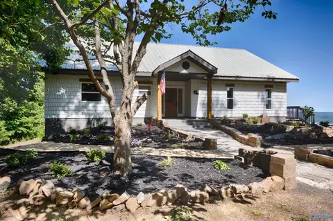 113 Mccorkle Mountain Rd, Scottsboro, AL 35769