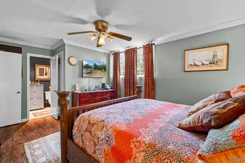 Bedroom - 4805 Cherokee Dr, Cedar Bluff, AL 35959 photo 2 of 5