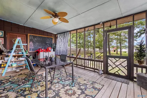 Exterior - 4805 Cherokee Dr, Cedar Bluff, AL 35959 photo 7 of 10