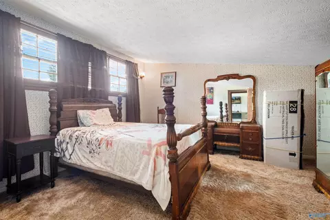 Bedroom - 4805 Cherokee Dr, Cedar Bluff, AL 35959 photo 5 of 5