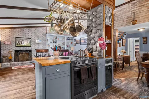 Kitchen - 4805 Cherokee Dr, Cedar Bluff, AL 35959 photo 1 of 3