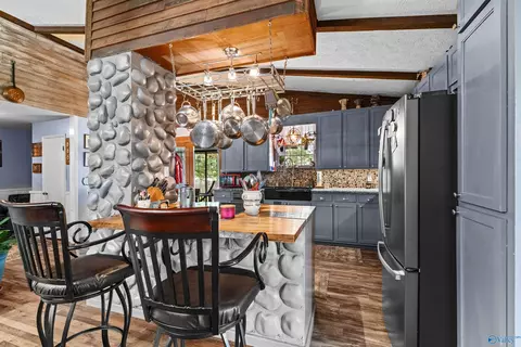 Kitchen - 4805 Cherokee Dr, Cedar Bluff, AL 35959 photo 2 of 3
