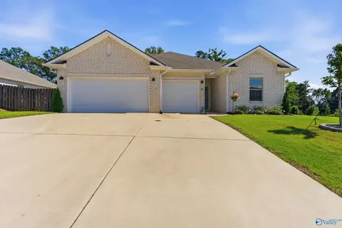 140 Sager Cir, Harvest, AL 35749