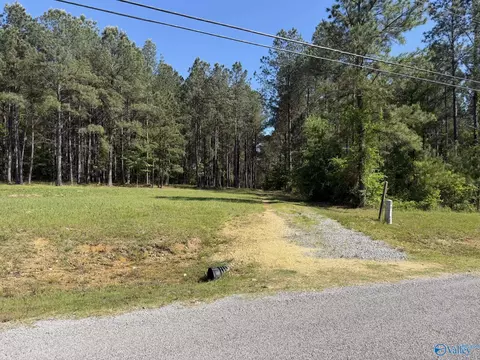 89 Golden Pond Rd, Ashville, AL 35953