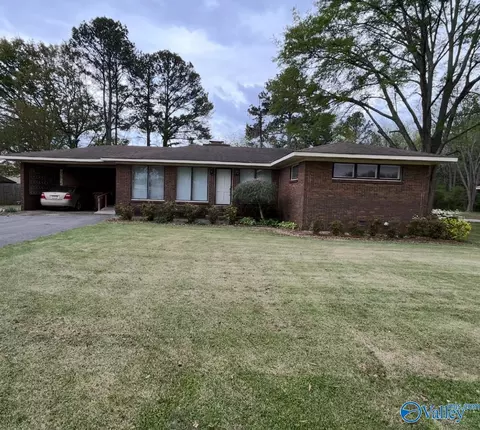 116 Edna St, Moulton, AL 35650