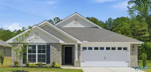 180 Bingham Way, New Market, AL 35761