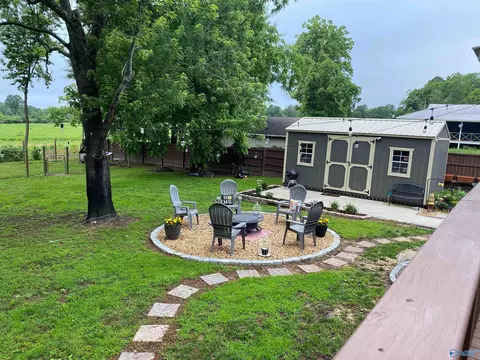 Exterior - 505 Main St, Section, AL 35771 photo 1 of 1