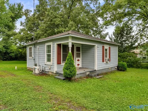 410 Ponroy St # -1, Scottsboro, AL 35768
