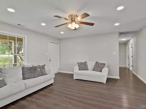 Entry Way - 10810 Griffith Rd, Tanner, AL 35671 photo 1 of 1