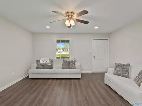 Living - 10810 Griffith Rd, Tanner, AL 35671 photo 3 of 3