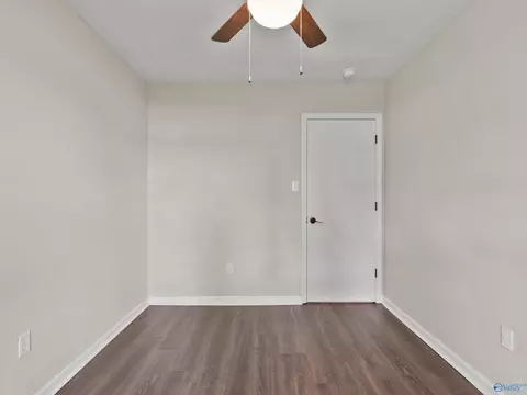 Bedroom - 10810 Griffith Rd, Tanner, AL 35671 photo 5 of 8
