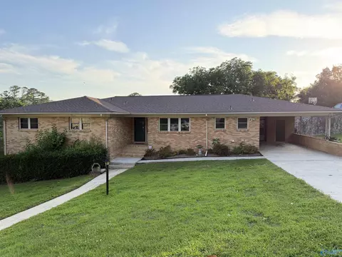 1400 Darnell St, Huntsville, AL 35801