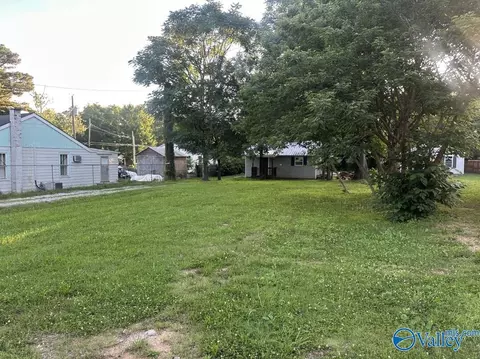 2403 Huntsville St, Huntsville, AL 35811