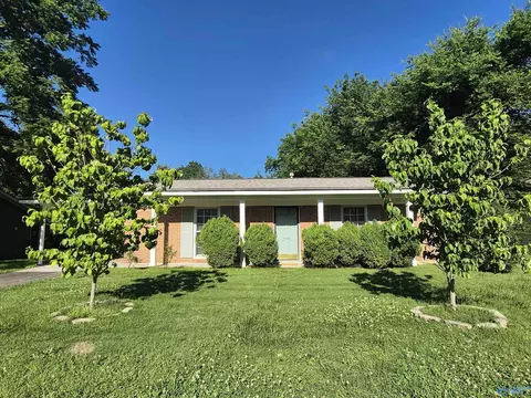 4408 Gazette Dr, Huntsville, AL 35805