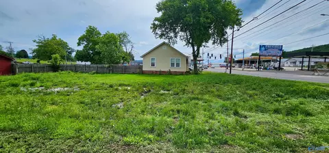 2 Lots Willow St, Scottsboro, AL 35769