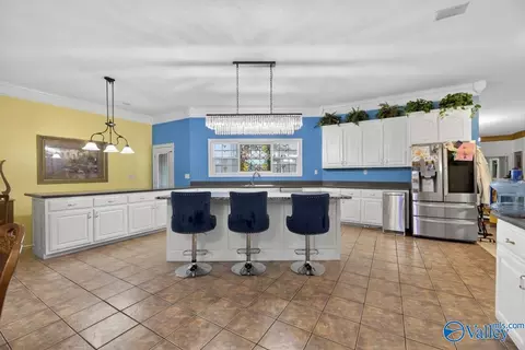 Kitchen - 383 Ross Rd, Boaz, AL 35956 photo 3 of 3
