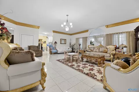 Living - 383 Ross Rd, Boaz, AL 35956 photo 1 of 5