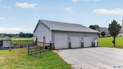 Other - 383 Ross Rd, Boaz, AL 35956 photo 2 of 6