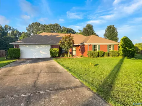 223 Williston Dr, Huntsville, AL 35806