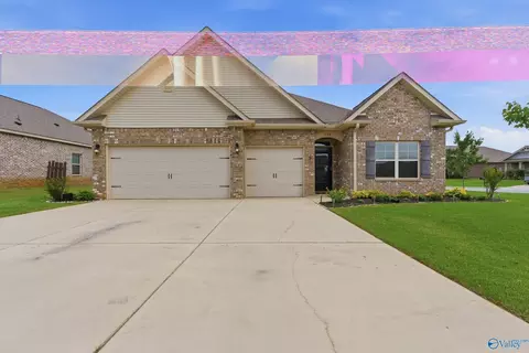 330 Caudle Dr, Madison, AL 35756
