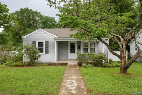 1011 E 1st St, Tuscumbia, AL 35674