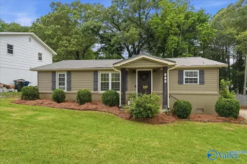 610 Homer Nance Rd, Huntsville, AL 35811