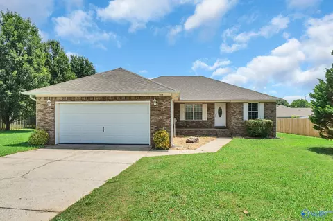 Exterior - 18220 E Limestone Rd, Athens, AL 35613 photo 2 of 6