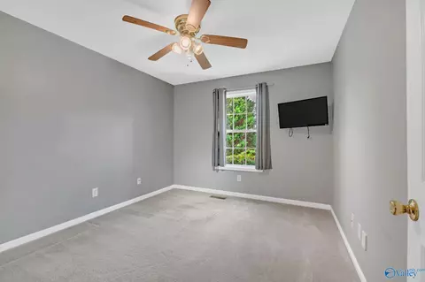 Bedroom - 18220 E Limestone Rd, Athens, AL 35613 photo 3 of 6