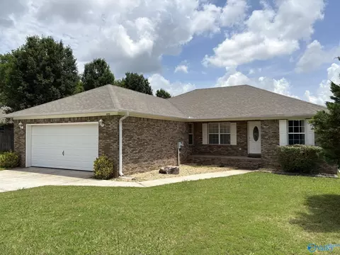18220 E Limestone Rd, Athens, AL 35613